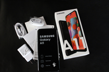 UNBOXING & Quick Look: Samsung Galaxy A11