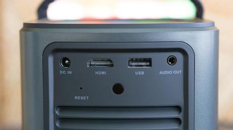 Anker Nebula Mars II Pro: Petit portable projector performs proficiently