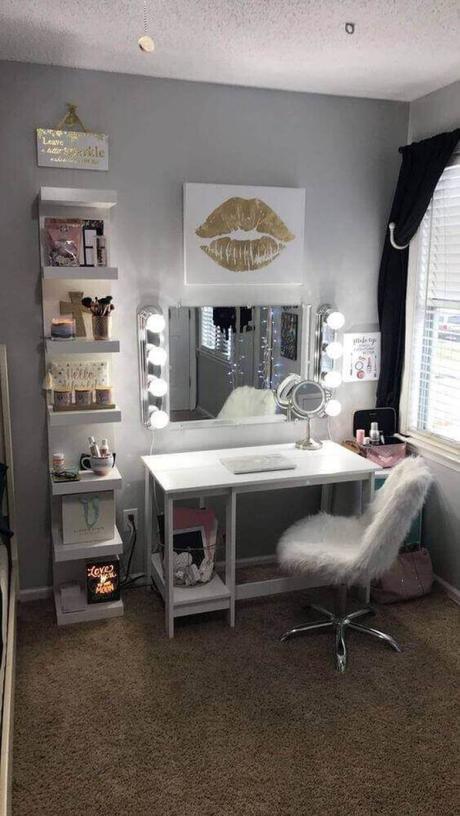 Cozy White Makeup Room Ideas - Harptimes.com