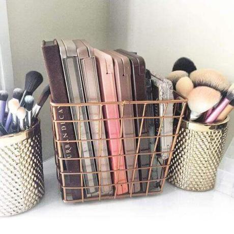 Makeup Room Ideas Tiny Copper Baskets for Compact Powder - Harptimes.com