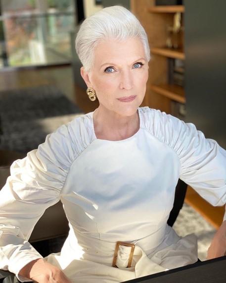 Keep That Youthful Vibe On with the Trendiest Hairstyles for Women Over 60
