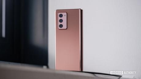Samsung’s future foldables could bring back notification LEDs in a big way