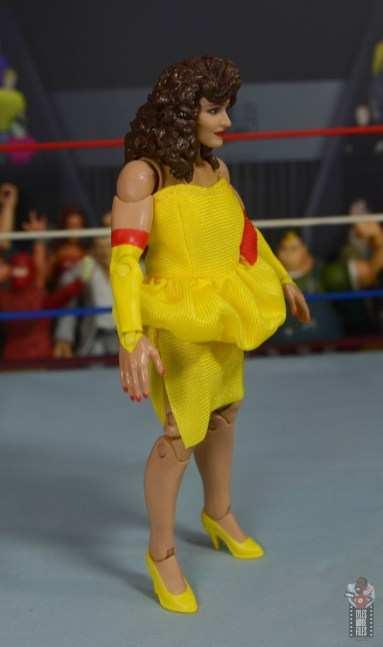 WWE Elite Miss Elizabeth figure review – Series #77