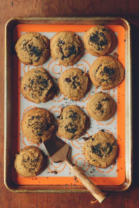 Gluten-Free Peanut Butter Chocolate Chunk Cookies