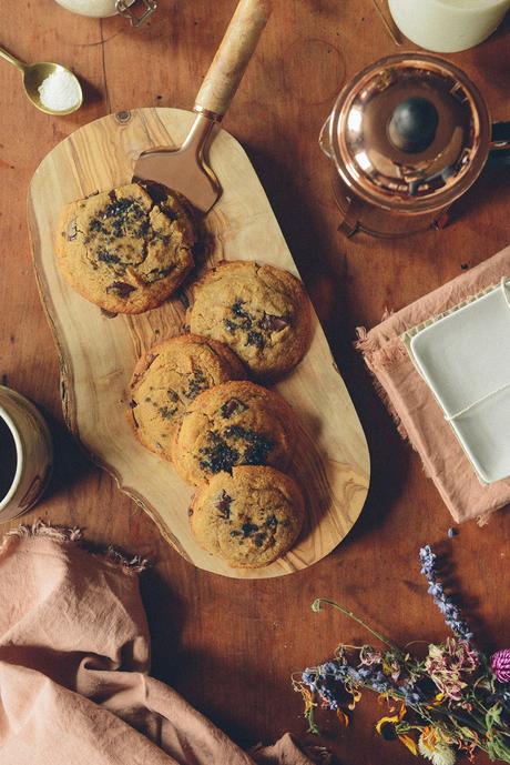 Gluten-Free Peanut Butter Chocolate Chunk Cookies