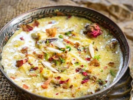 Must -Try Foods in Hyderabad