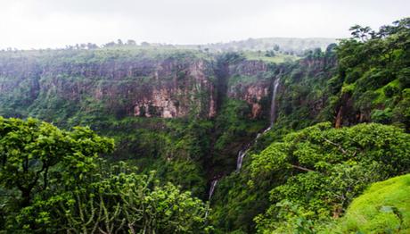 7 Hill Stations Near Udaipur For A Blissful Escapade And Relaxation 7 Hill Stations Near Udaipur For A Blissful Escapade And Relaxation