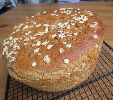 Oatmeal Casserole Bread