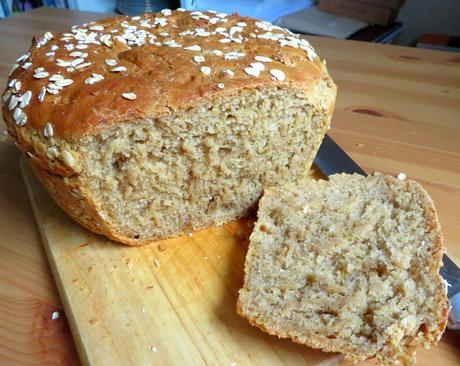 Oatmeal Casserole Bread