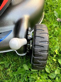 Product Review: Honda izy-ON HRG 466 XB  cordless lawnmover and HHT Cordless Brushcutter