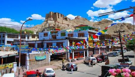 A Mini Shopping In Ladakh Guide For Your 2020 Vacay!
