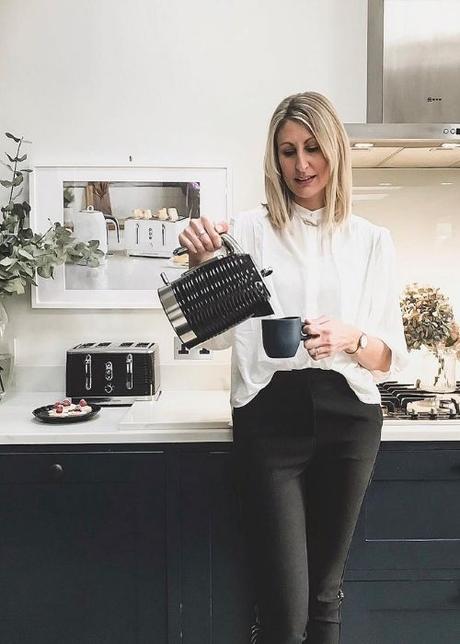 laura pouring the kettle