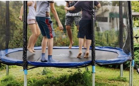 Plum Trampoline Range – Why Parents Love Plum Play Outdoor Toys