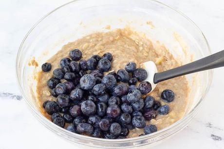 Blueberry Bread with Oats and Bananas