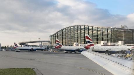 Rapid COVID-19 tests begin at Heathrow airport