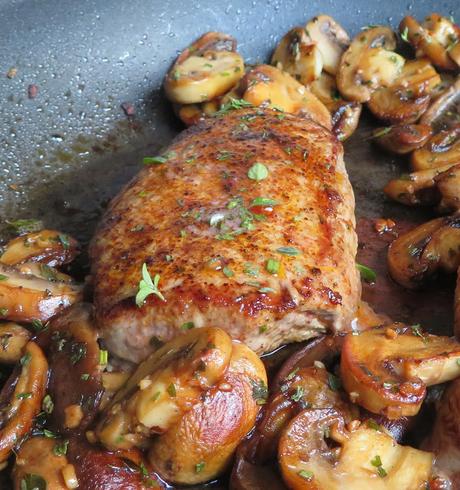 Herbed Garlic Butter Steak & Mushrooms