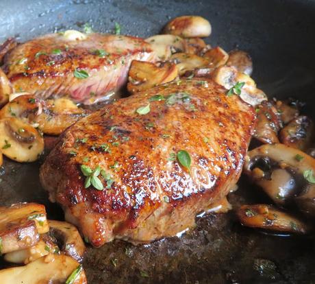 Herbed Garlic Butter Steak & Mushrooms