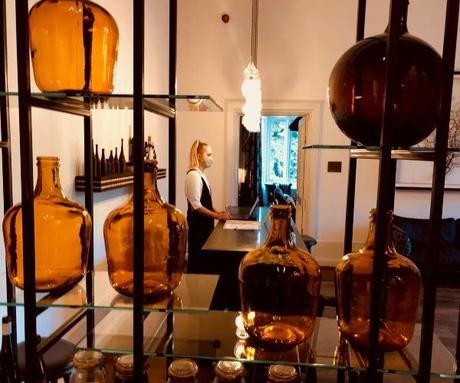 Short stay: Hampton Manor, Hampton-in-Arden, West Midlands, UK