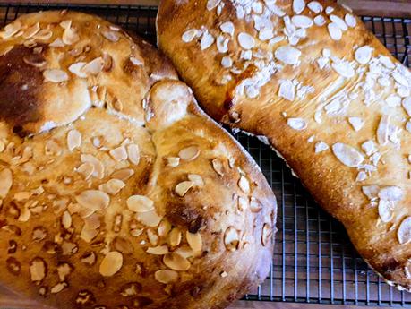 I read it in a book…….making a loaf that sings???