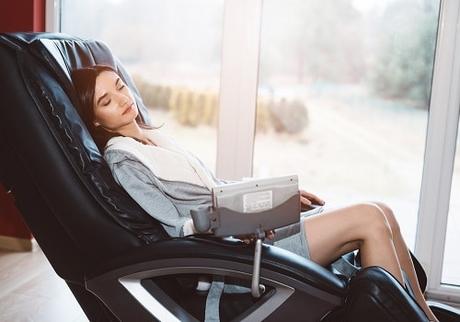 5 Modern Massage Chair Ideas for Home and Office