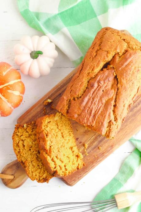 Vegan Pumpkin Bread (Healthy + Easy)