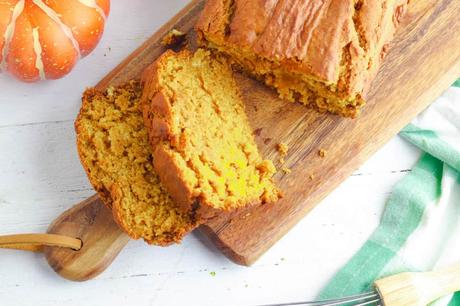 Vegan Pumpkin Bread (Healthy + Easy)