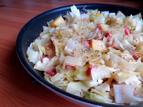 Smothered Cabbage with Ham