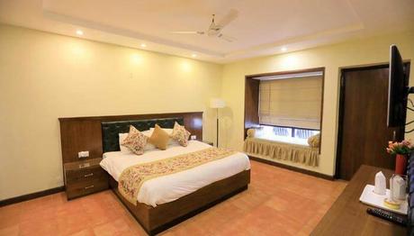 8 Comfy Resorts Near Almora That Redefine Beauty!