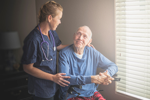 5 Signs That Your Loved One Needs Hospice Care