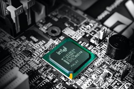 AMD vs Intel CPU: Which Is Better for Gaming?