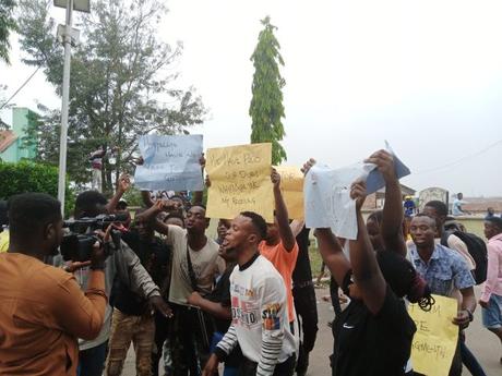 “Rector Must Go”, Ede Poly Students Chants in Protest