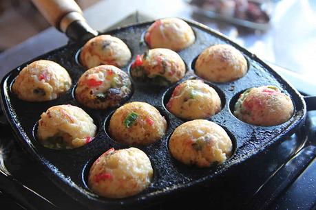 Best cheap takoyaki pan: Hinomaru