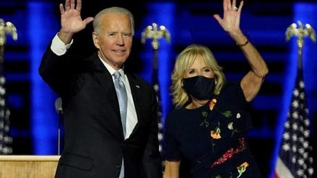 Dr. Jill Biden Wore Oscar De La Renta For Joe Biden’s Acceptance Speech