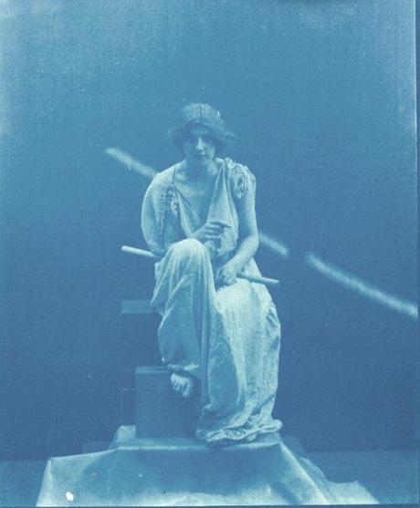 Straight Outta Hendon... Straight Outta Hendon...