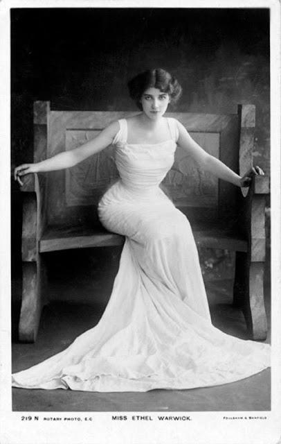 Straight Outta Hendon... Straight Outta Hendon...