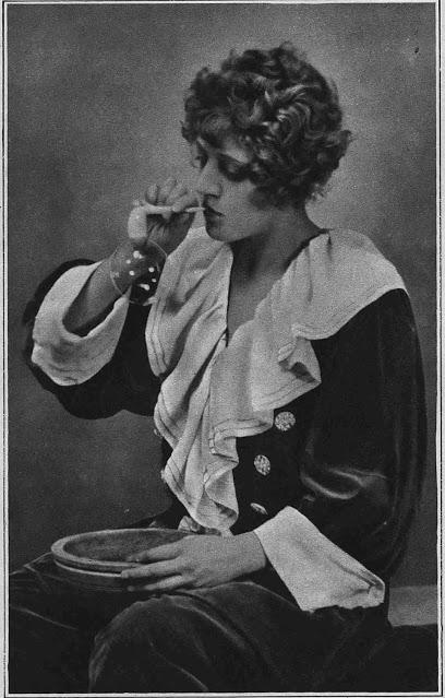 Straight Outta Hendon... Straight Outta Hendon...