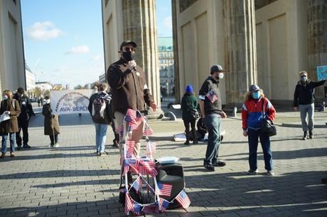 How Americans in Berlin Experienced the 2020 Election