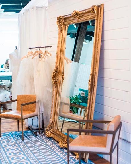 best bridal salon in NYC mirror deor