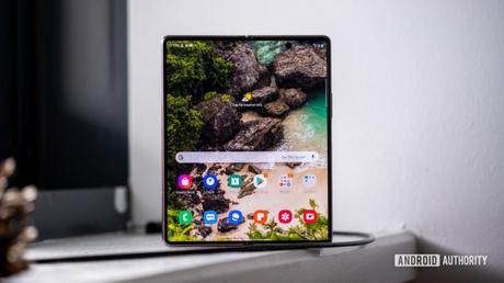 Samsung expanding One UI 3.0 beta to recent foldables, 2019 flagships Samsung expanding One UI 3.0 beta to recent foldables, 2019 flagships