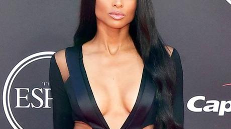 Ciara Debuts Ice Blue Hair in Jaw-Dropping Transformation Photos
