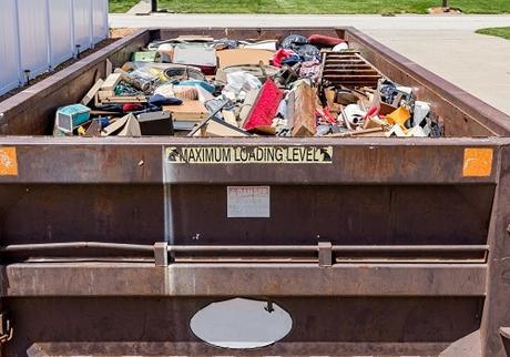 3 Benefits of Hiring Professional Rubbish Removal Services