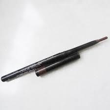 Lakme Absolute Forever Silk Lip Liner (Price – Rs. 500)