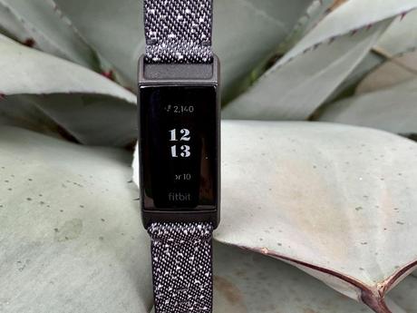 Fitbit Charge 4 review: Built-in GPS and better sleep tracking, plus it’s pretty
