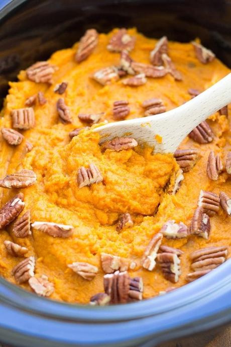 19 Holiday Slow Cooker Recipes