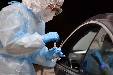 Pfizer and BioNTech will submit for emergency authorization for Covid-19 vaccine in US today