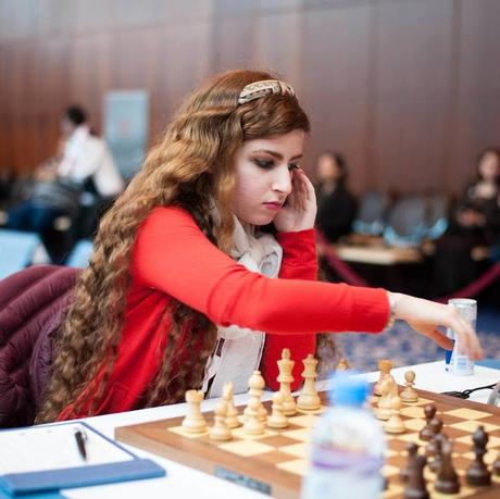 game of Chess in spotlight ! game of Chess in spotlight !