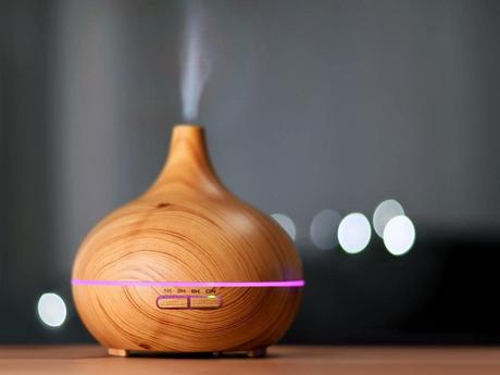 ESSENTIAL OIL DIFFUSER - Healthful Gift Ideas - Loved Ones - Fit and safety - health guest posts - write for us