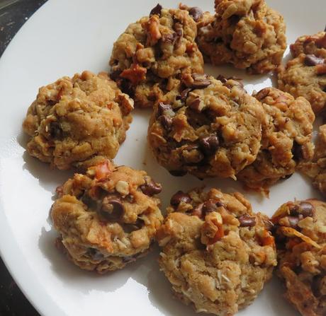 Sweet & Salty Chocolate Chip Cookies