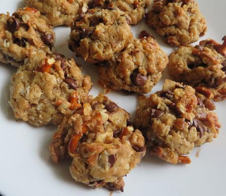 Sweet & Salty Chocolate Chip Cookies