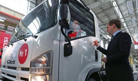 Great Business Ideas You Can Do With Light Duty Trucks